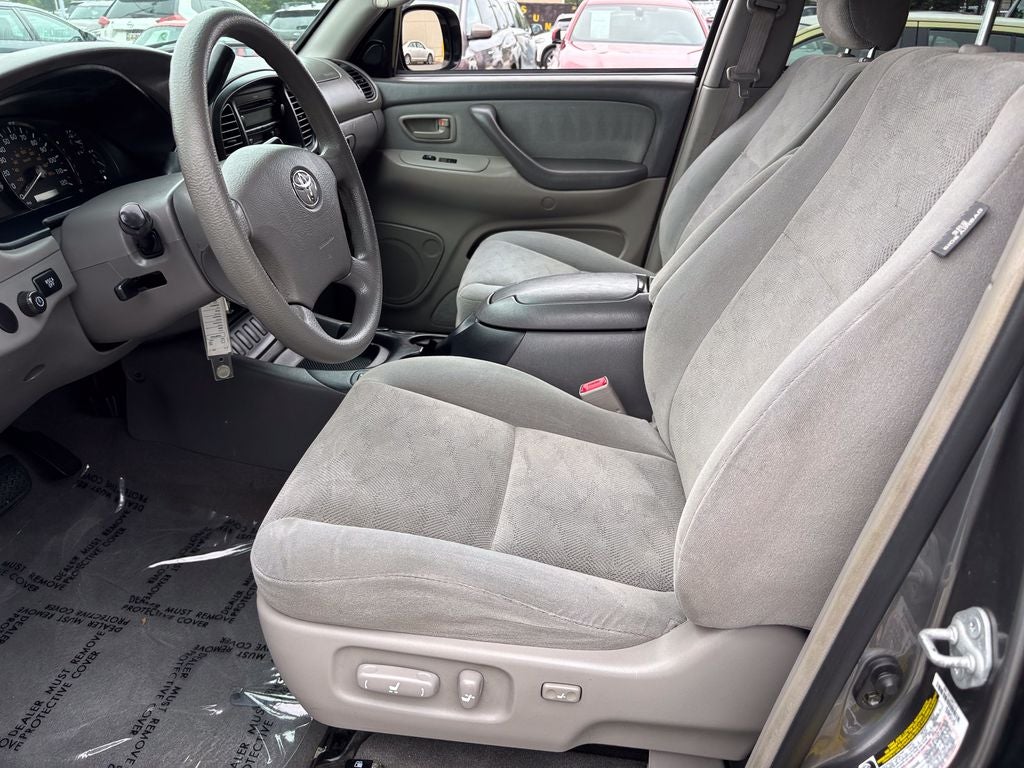 2006 Toyota Sequoia SR5