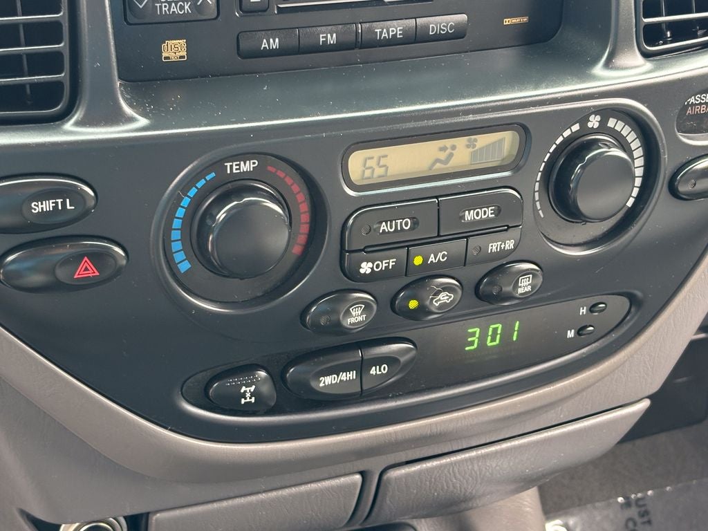2006 Toyota Sequoia SR5