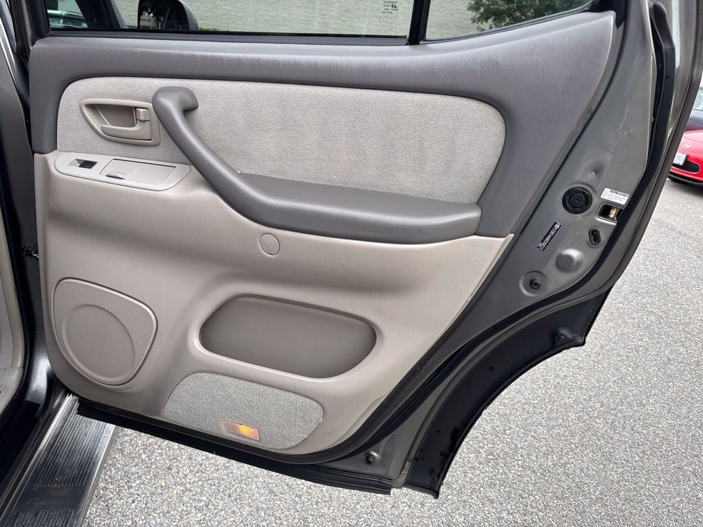 2006 Toyota Sequoia SR5