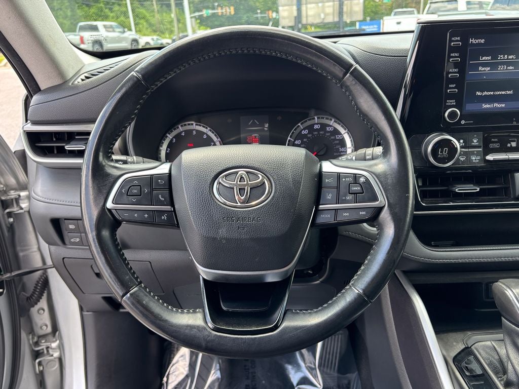 2021 Toyota Highlander LE
