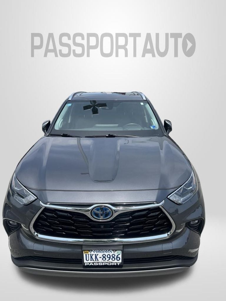 2024 Toyota Highlander Hybrid Platinum