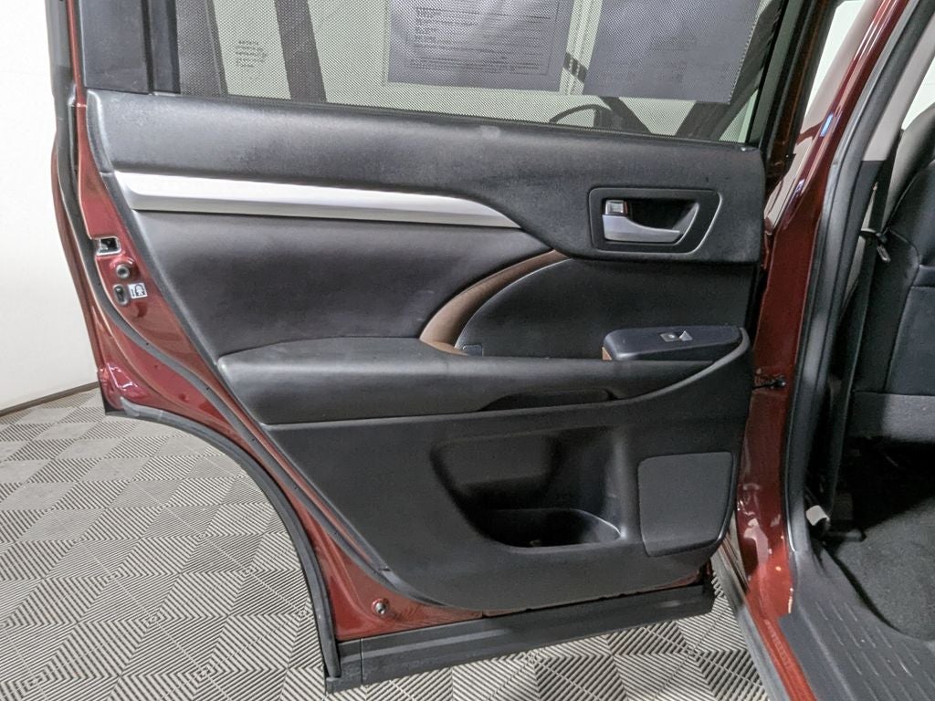 2017 Toyota Highlander XLE