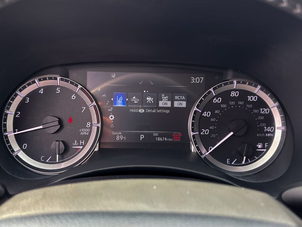 2025 Toyota Highlander LE
