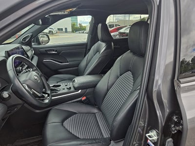 2023 Toyota Highlander XSE
