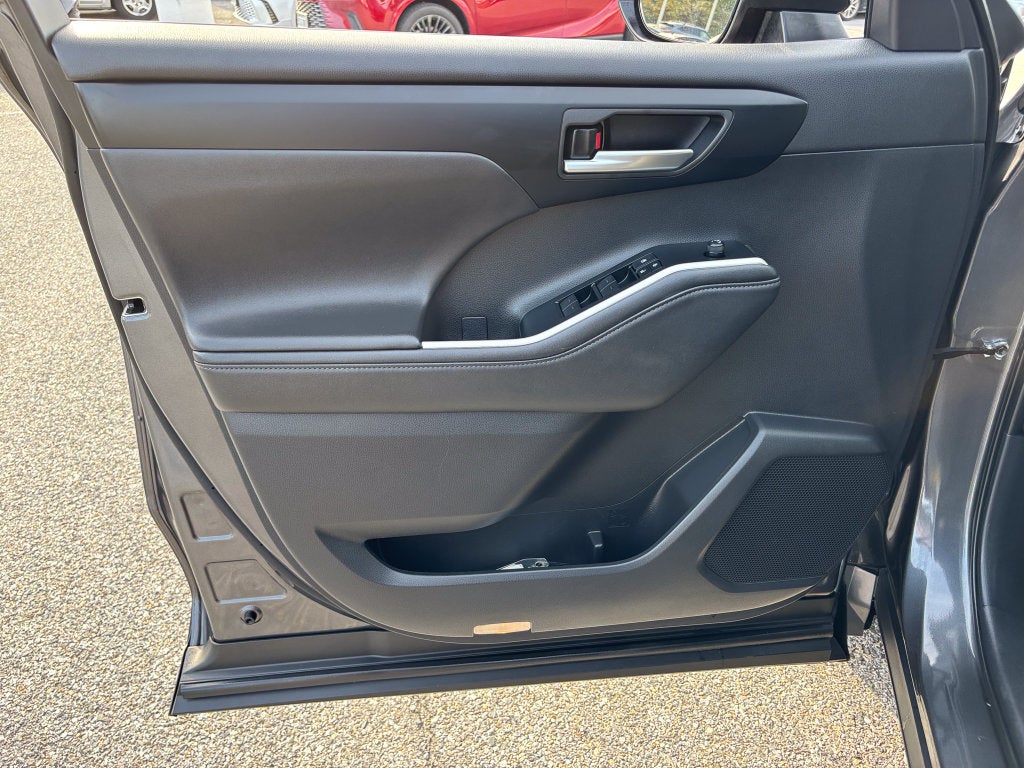 2025 Toyota Highlander XSE