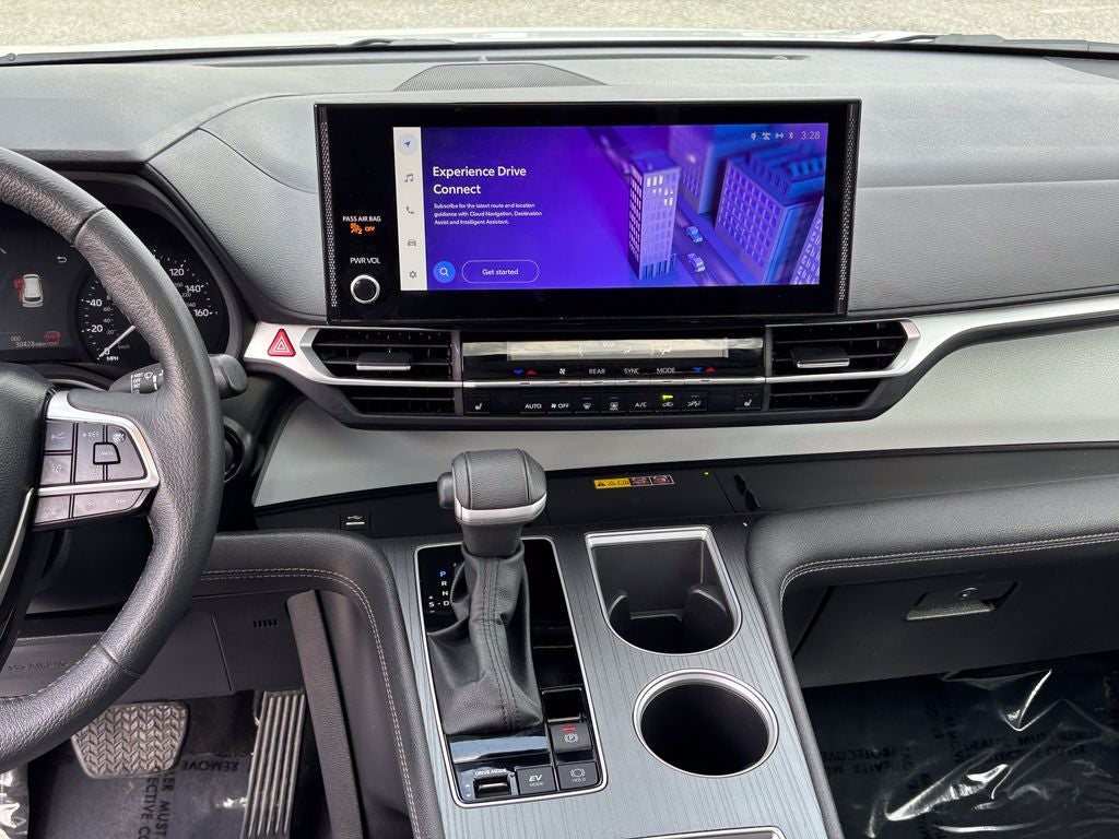 2026 Toyota Sienna XLE 8 Passenger
