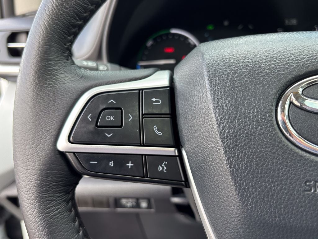 2026 Toyota Sienna XLE 8 Passenger