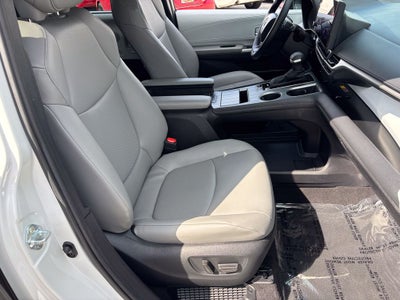 2026 Toyota Sienna XLE 8 Passenger
