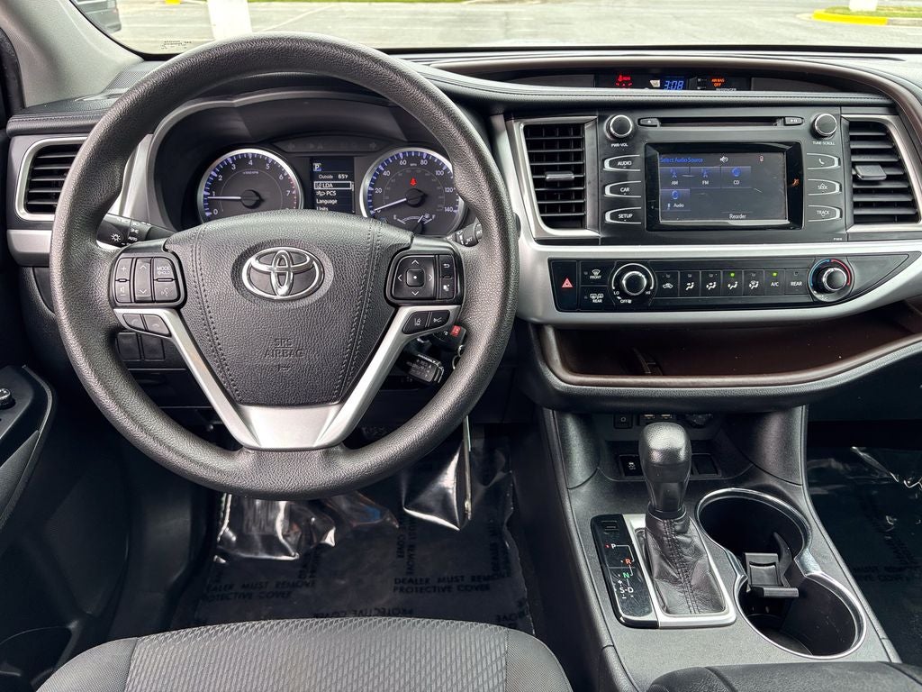 2019 Toyota Highlander LE