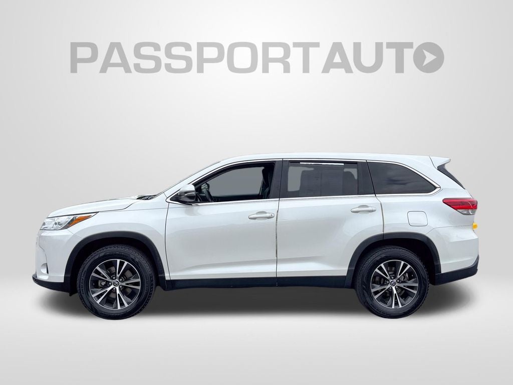 2019 Toyota Highlander LE