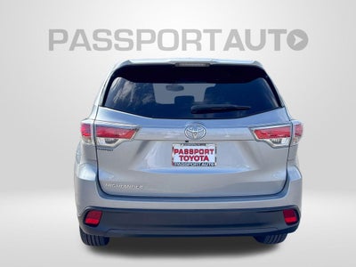 2016 Toyota Highlander LE