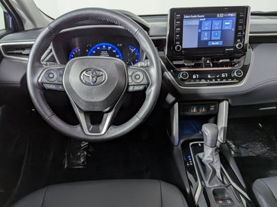 2022 Toyota Corolla Cross XLE