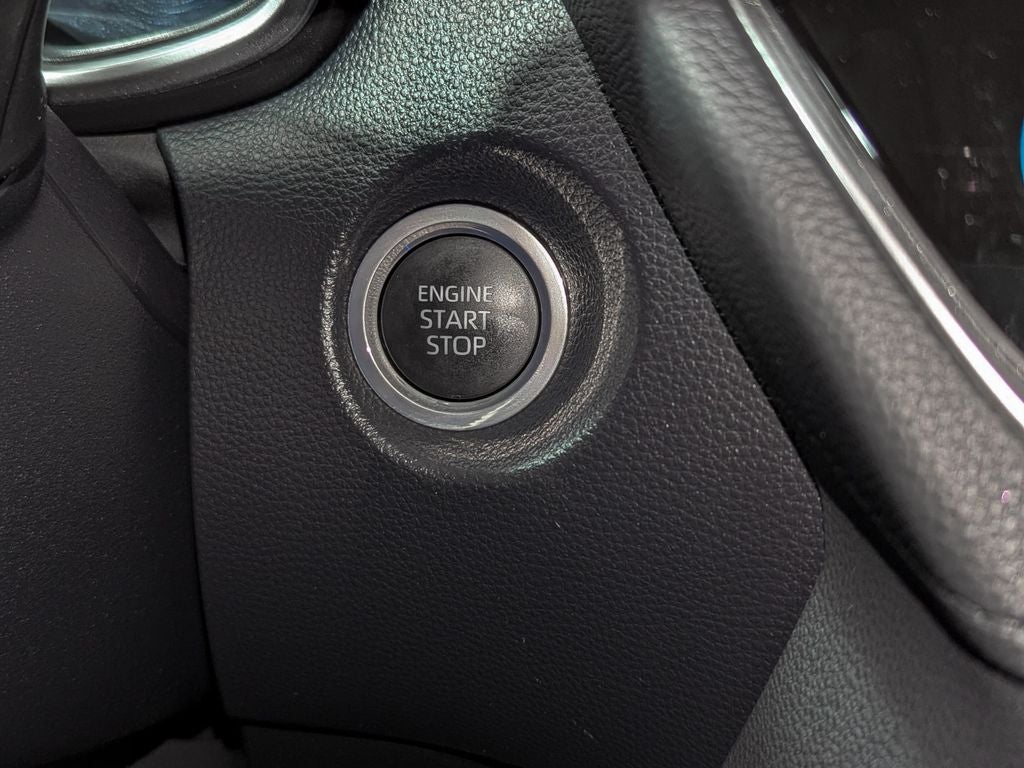 2022 Toyota Corolla Cross XLE