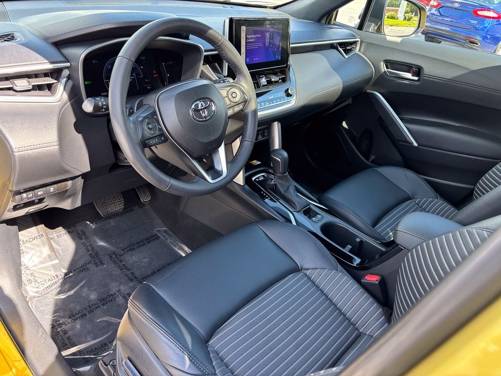 2023 Toyota Corolla Cross Hybrid XSE