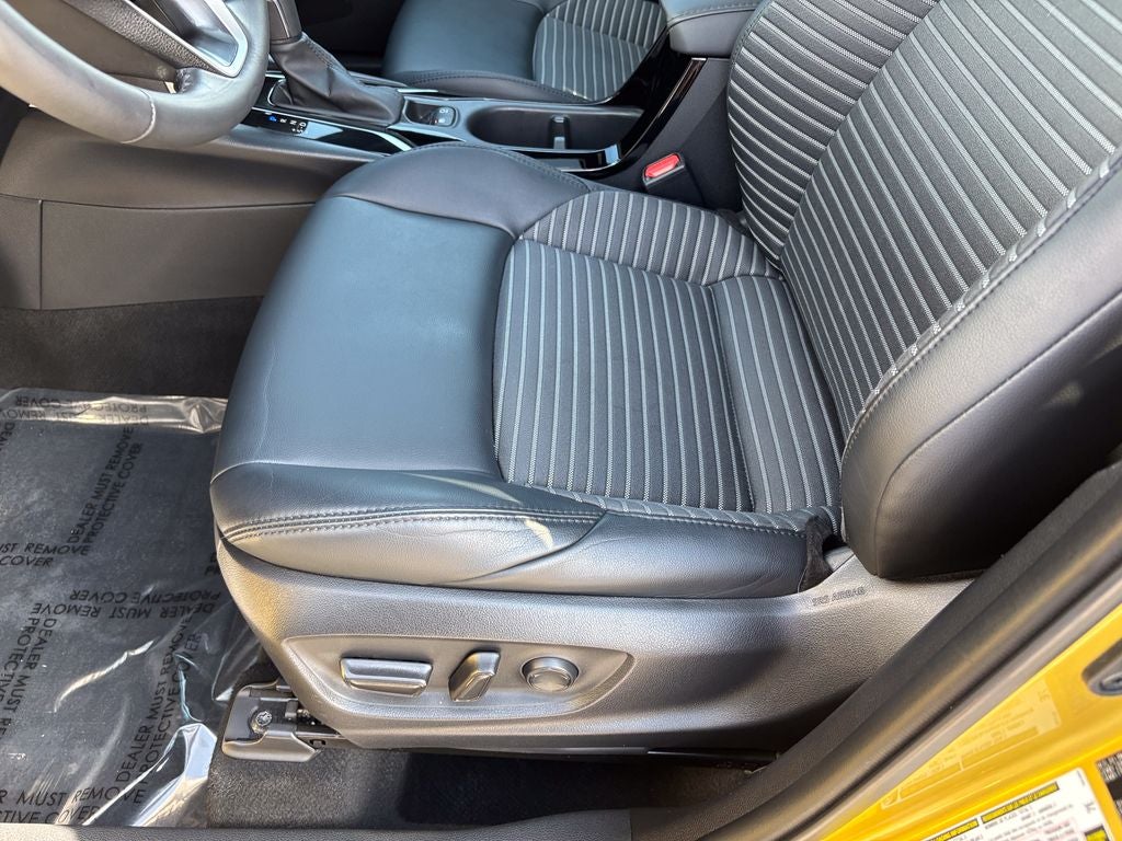 2023 Toyota Corolla Cross Hybrid XSE