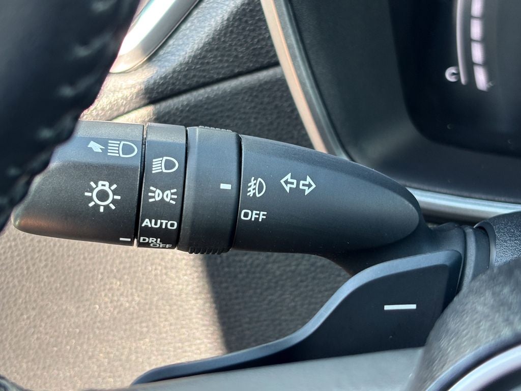 2023 Toyota Corolla Cross Hybrid XSE