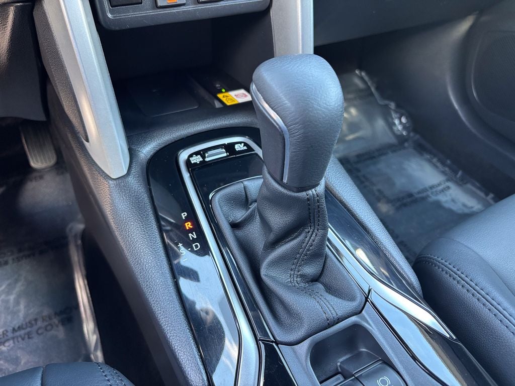 2023 Toyota Corolla Cross Hybrid XSE