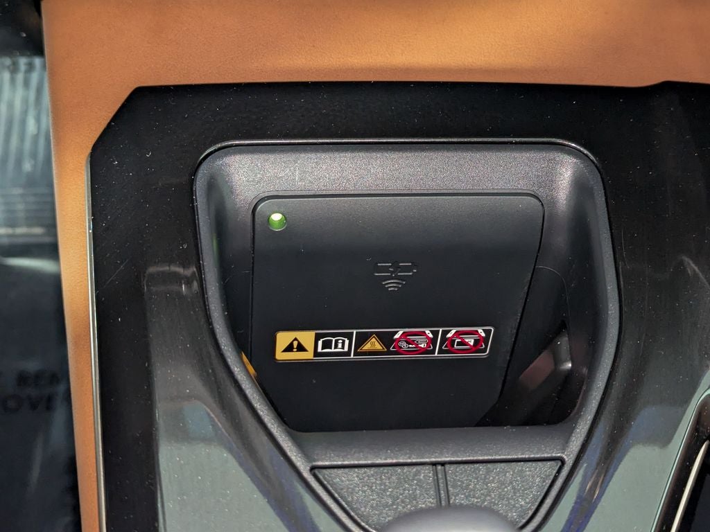 2025 Toyota Crown Signia XLE