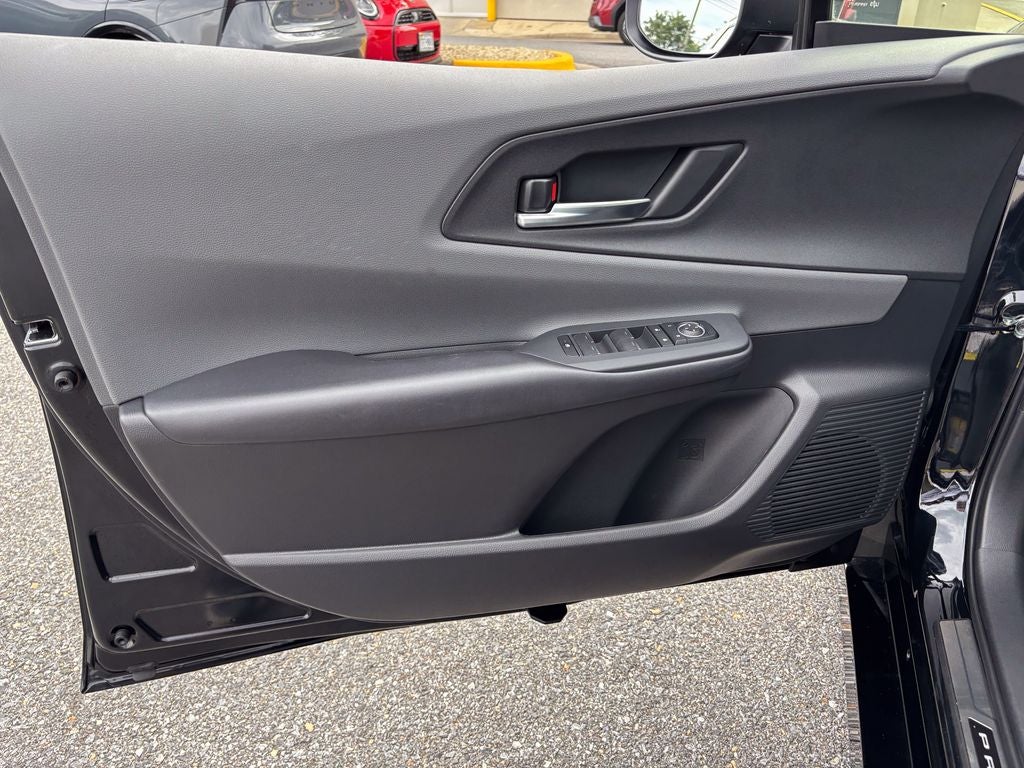 2025 Toyota Prius XLE