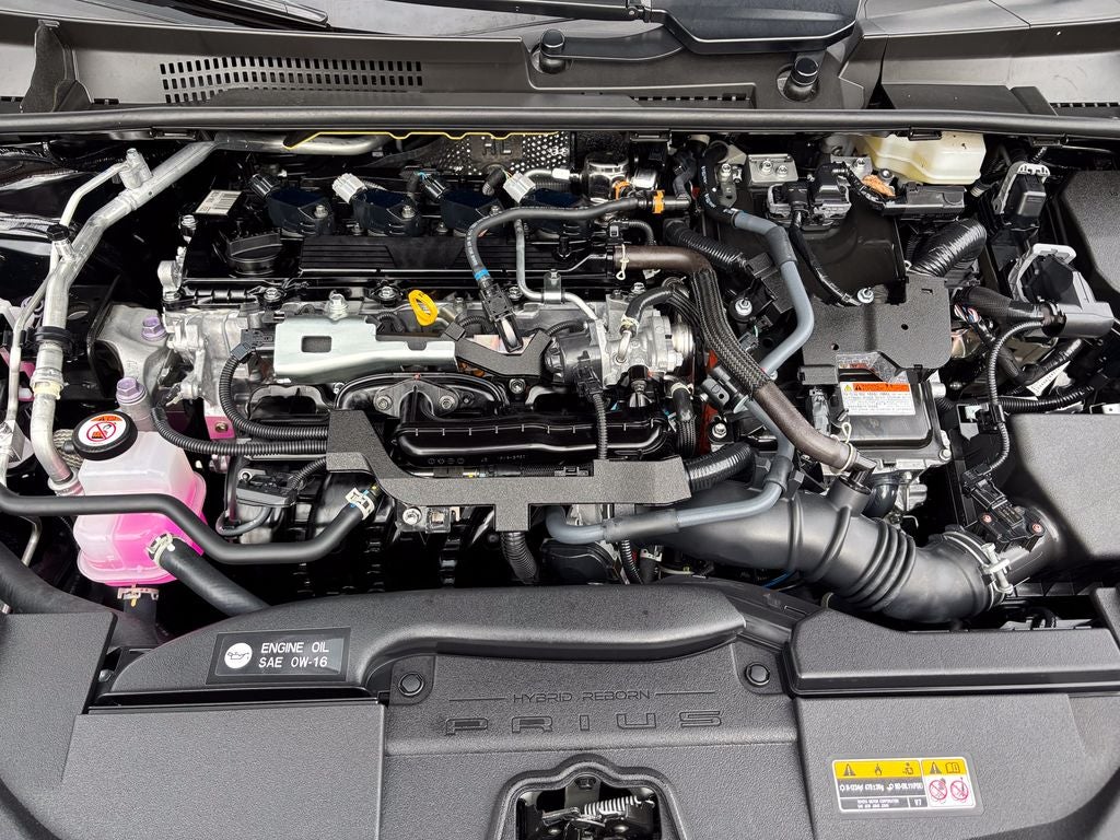 2025 Toyota Prius XLE