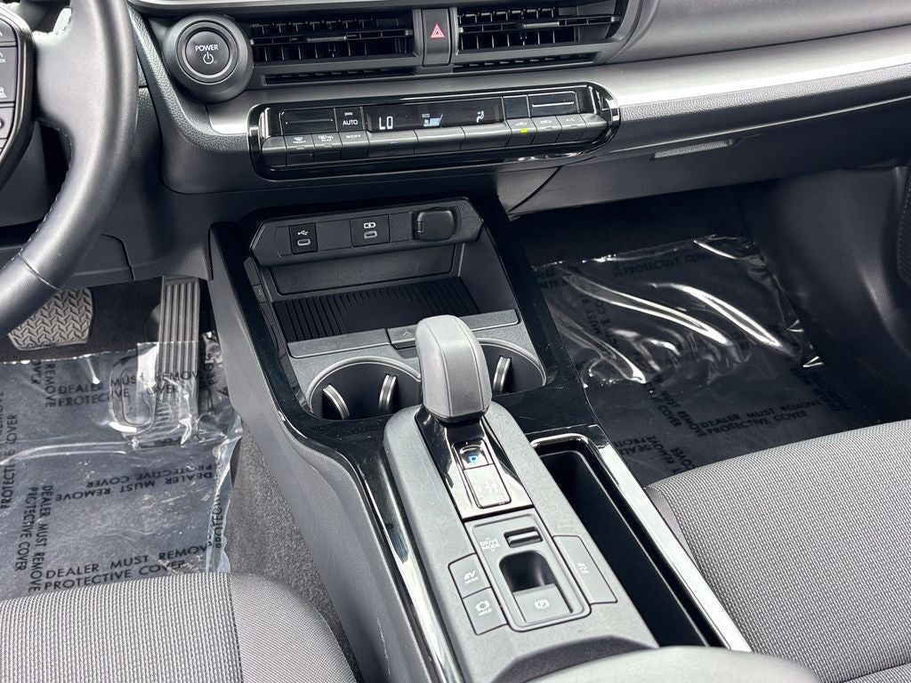 2025 Toyota Prius LE