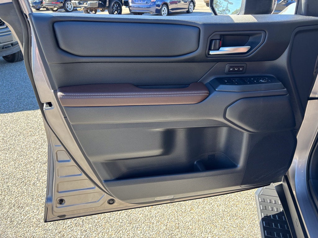 2025 Toyota Land Cruiser 4WD