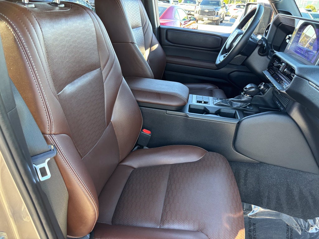 2025 Toyota Land Cruiser 4WD