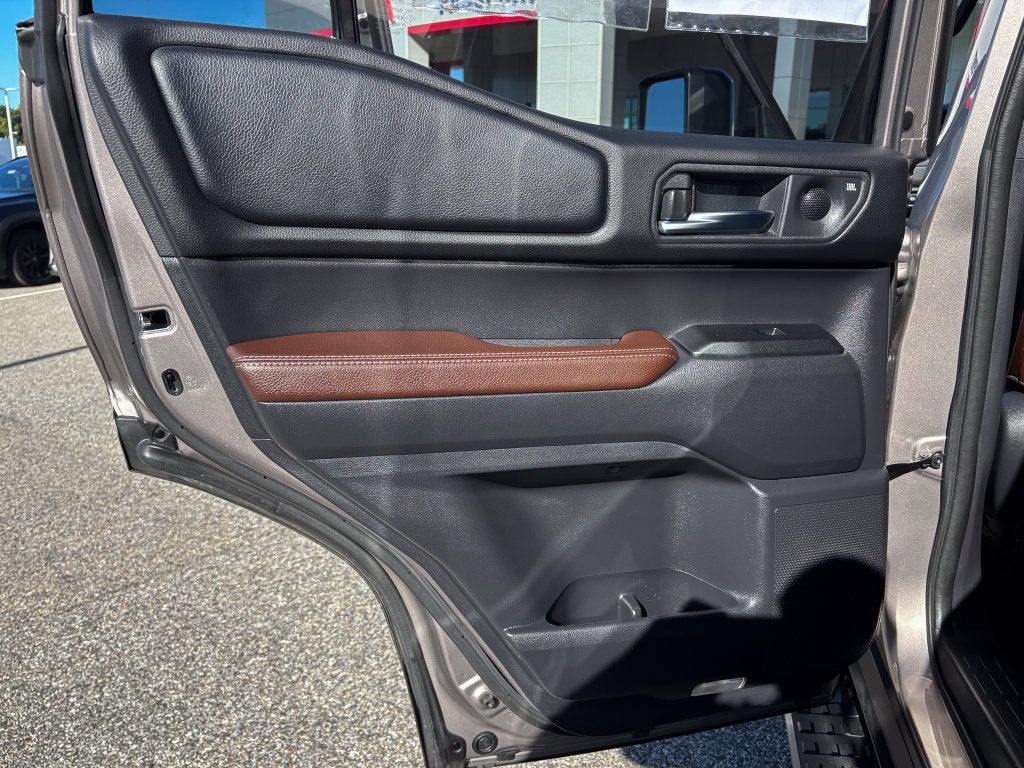 2025 Toyota Land Cruiser 4WD