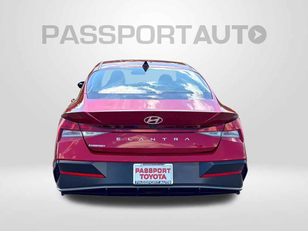2025 Hyundai Elantra SEL Convenience