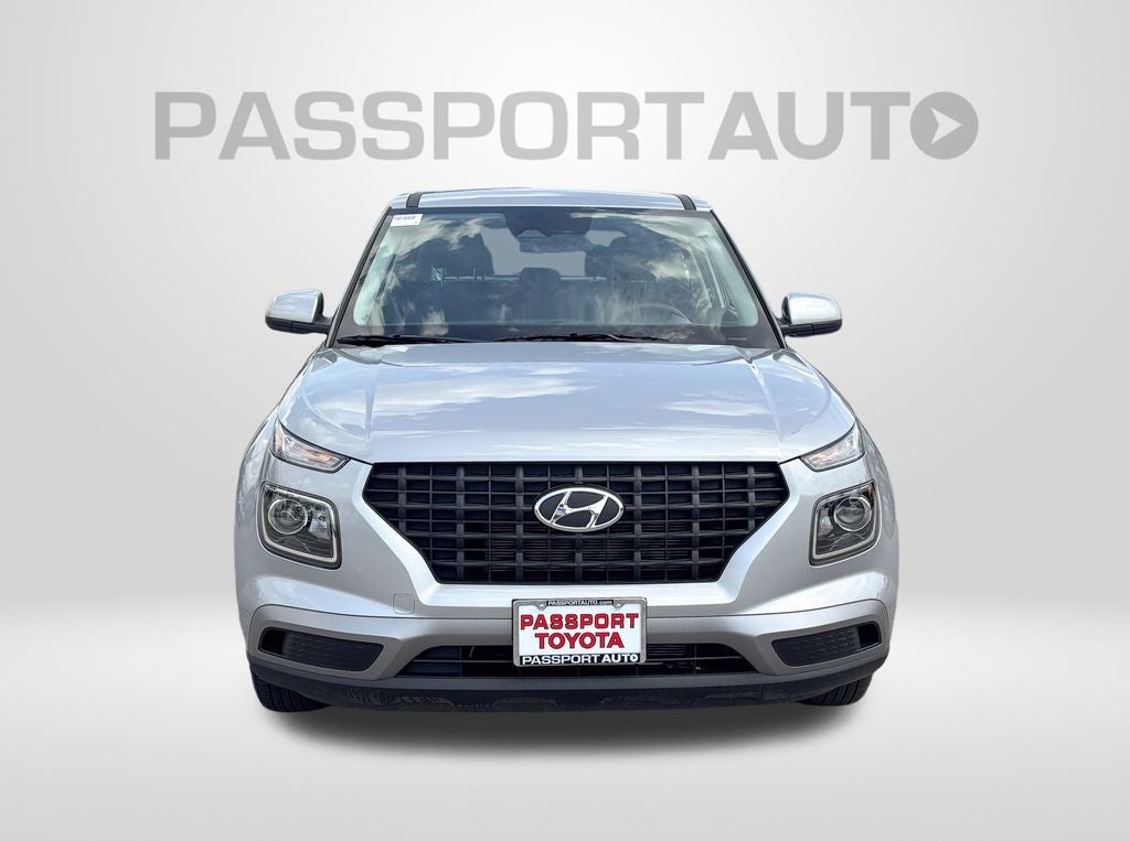 2025 Hyundai Venue SE