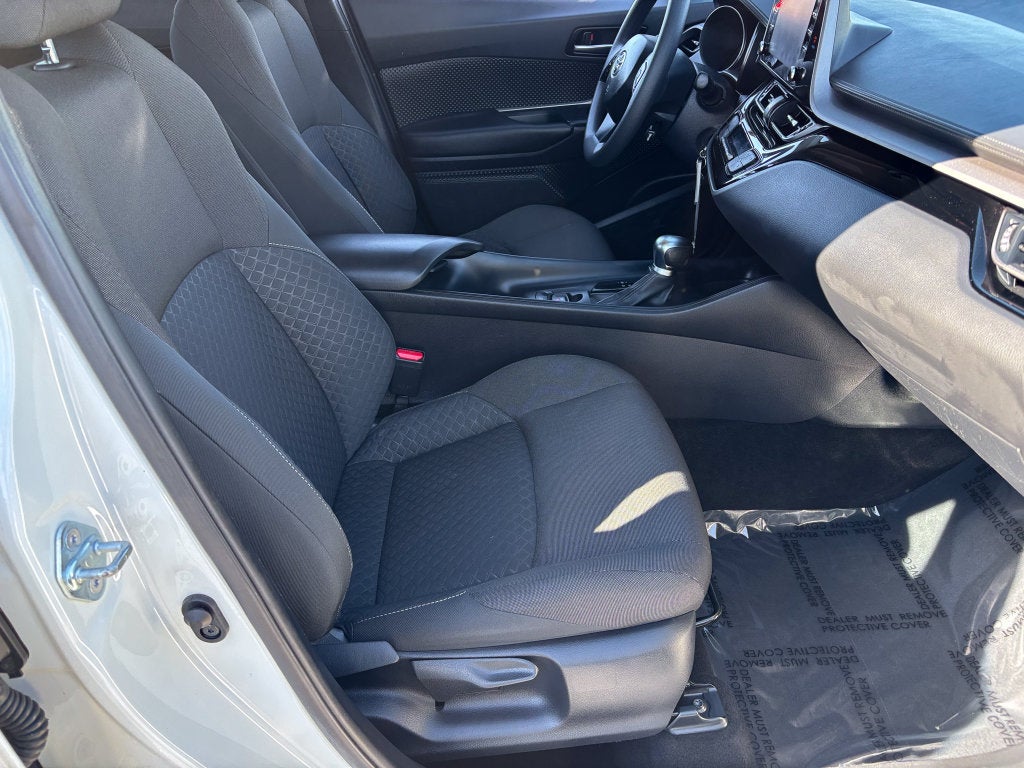 2021 Toyota C-HR LE