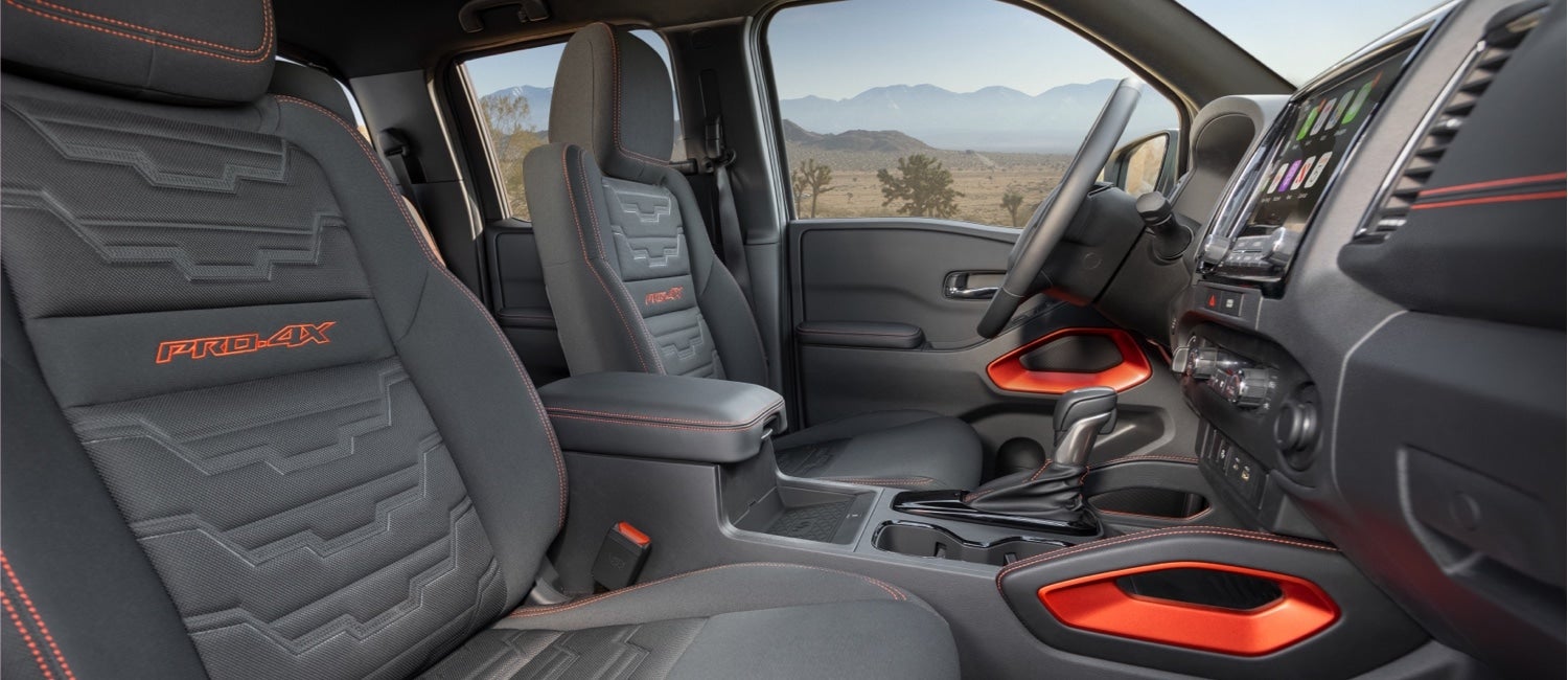 2022 Nissan Frontier Interior